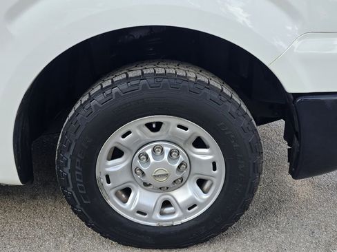 Used 2015 Nissan NV 2500 SV w/ Side & Curtain Airbag Package image 25