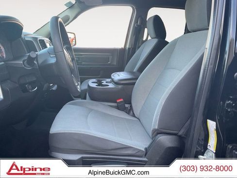 Used 2024 RAM 1500 Classic SLT image 9