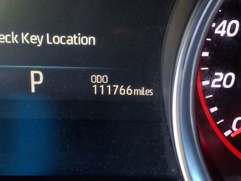 Used 2018 Toyota Camry XSE FWD image 16