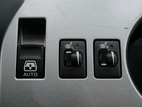 Certified 2024 Toyota 4Runner SR5 Premium image 27