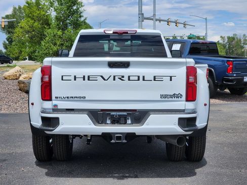 New 2026 Chevrolet Silverado 3500 High Country w/ High Country Premium Package AWD/4WD image 13