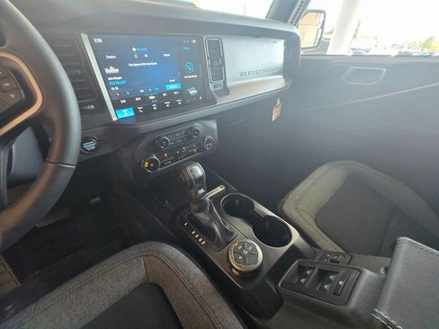 New 2025 Ford Bronco Big Bend image 17