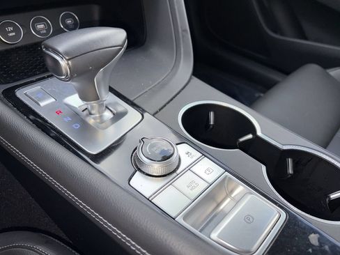 Used 2026 Genesis G70 2.5T RWD image 19