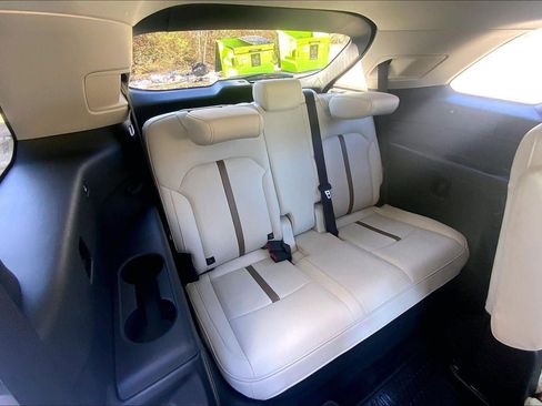 Used 2024 MAZDA CX-90 3.3 Turbo w/ Premium Plus Pkg image 24