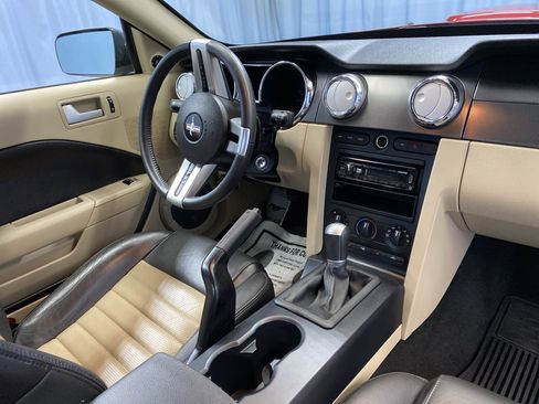 Used 2007 Ford Mustang GT image 34