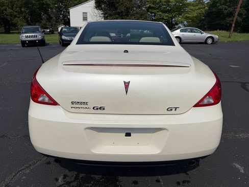 Used 2009 Pontiac G6 GT w/ Sport Package 1 FWD image 7