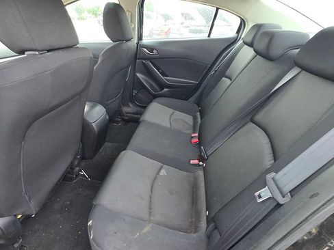 Used 2018 MAZDA MAZDA3 Sport FWD image 13