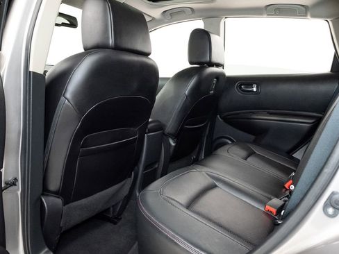 Used 2013 Nissan Rogue SL AWD/4WD image 23