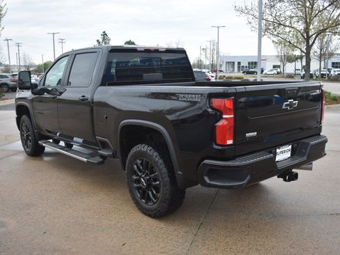 New 2026 Chevrolet Silverado 2500 LT w/ Trail Boss Package image 9