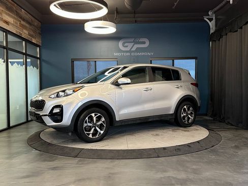 Used 2020 Kia Sportage LX AWD/4WD image 7