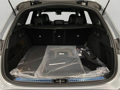 New 2026 Mercedes-Benz GLC 300 4MATIC image 5