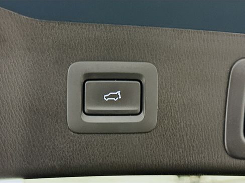 Used 2025 MAZDA CX-5 Carbon Edition image 32