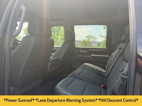 Used 2024 GMC Sierra 3500 Denali w/ Denali Reserve Package AWD/4WD image 14