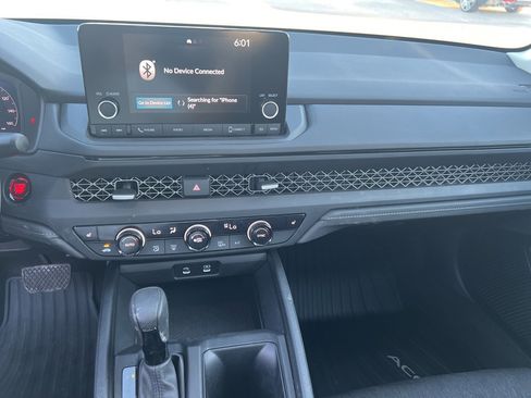 Used 2024 Honda Accord EX image 10