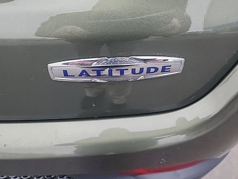 Used 2020 Jeep Compass Latitude w/ Popular Equipment Group image 10