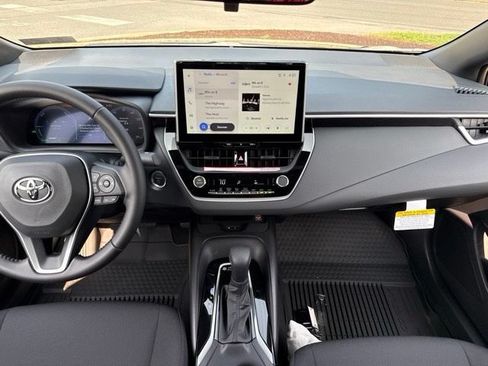 New 2026 Toyota Corolla SE AWD/4WD image 18