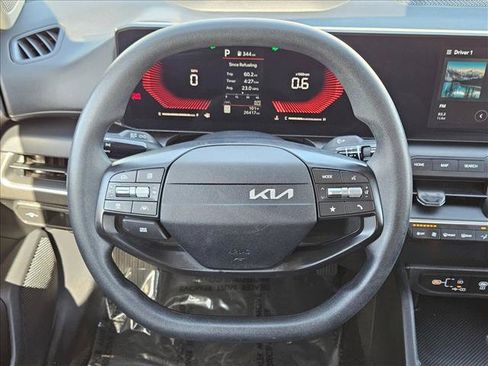 Used 2025 Kia K4 FWD image 14