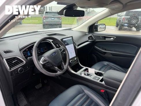 Used 2024 Ford Edge SEL w/ Sport Appearance Package AWD/4WD image 17