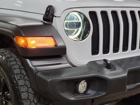 Used 2022 Jeep Wrangler Unlimited Sport AWD/4WD image 13