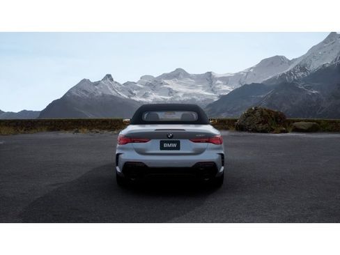 New 2026 BMW 430i Convertible image 5