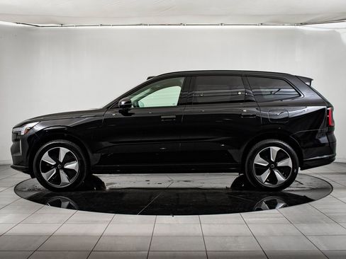 Used 2025 Volvo EX90 Plus image 5