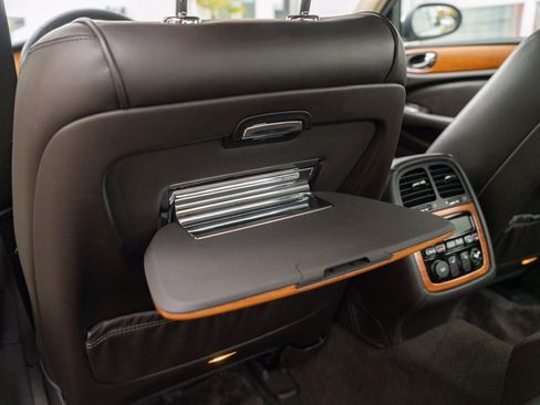 Used 2006 Jaguar XJ Vanden Plas Super V8 Portfolio RWD image 42