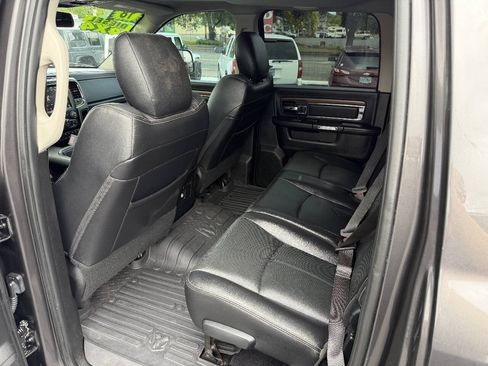 Used 2018 RAM 2500 Laramie w/ Sport Appearance Group AWD/4WD image 14