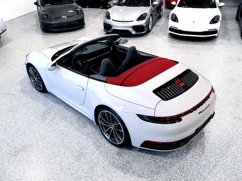Used 2024 Porsche 911 Carrera 4S AWD/4WD image 11