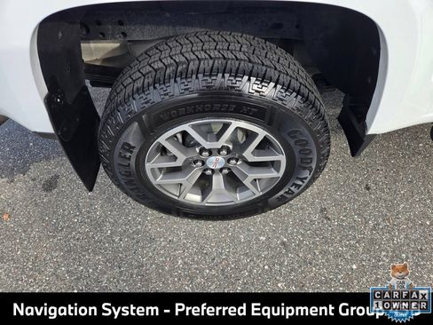 Used 2022 GMC Canyon AT4 w/ Trailering Package AWD/4WD image 13