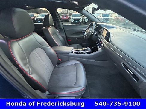 Used 2021 Hyundai Sonata SEL Plus w/ Tech Package image 32