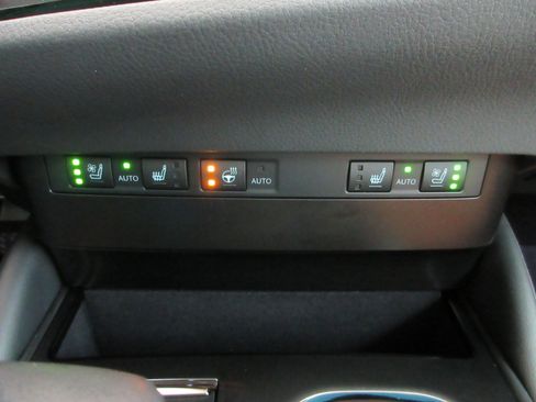 Used 2025 Lexus ES 300h w/ Premium Package FWD image 45