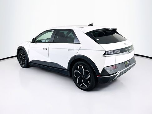 Used 2024 Hyundai Ioniq 5 SEL image 5