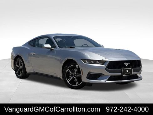 Used 2024 Ford Mustang Coupe RWD image 2