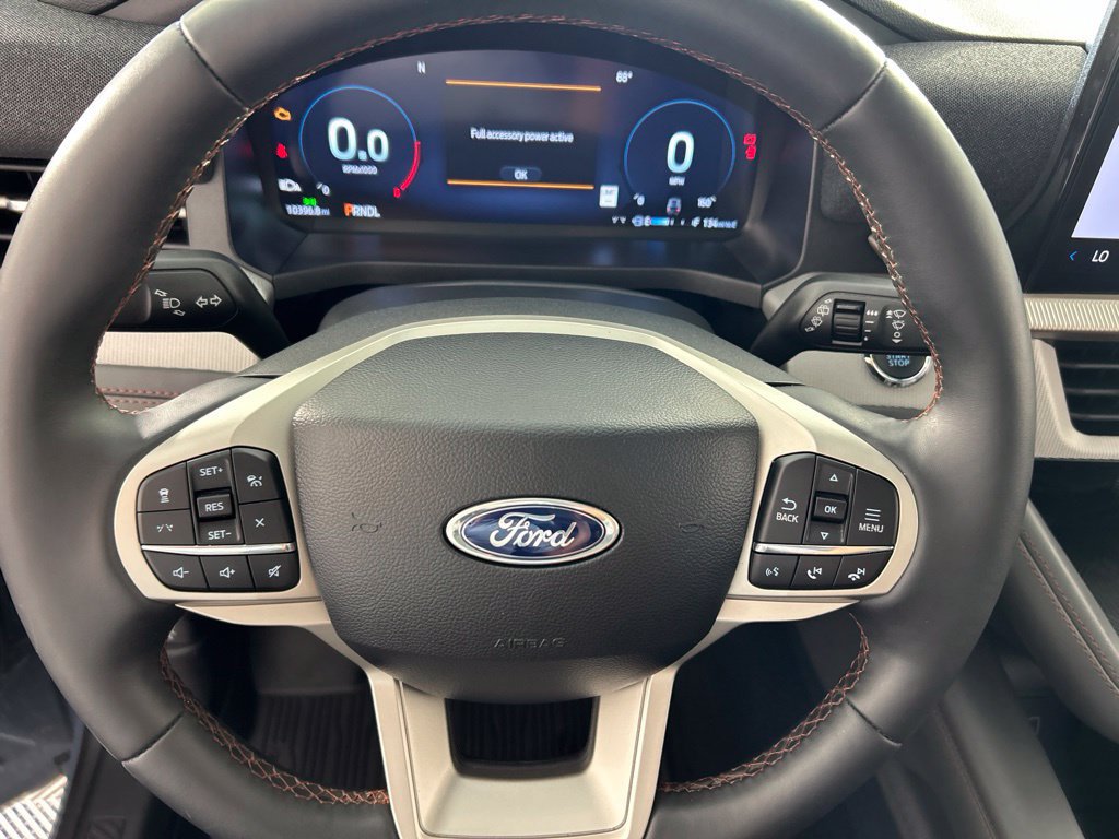 Used 2026 Ford Explorer Active w/ Active Comfort Package AWD/4WD image 9