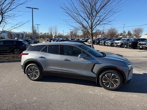 New 2026 Chevrolet Blazer EV LT image 4