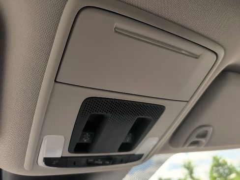 New 2025 Honda Pilot TrailSport image 32