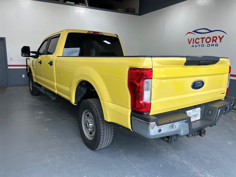 Used 2019 Ford F250 XL w/ Power Equipment Group AWD/4WD image 4