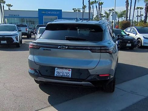 Used 2024 Chevrolet Equinox EV LT w/ LPO, Blackout Package FWD image 7