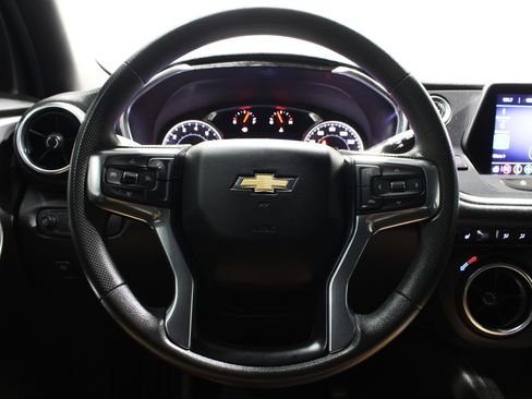 Used 2022 Chevrolet Blazer LT FWD image 12