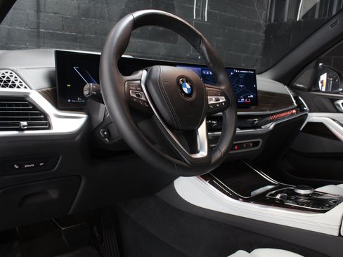 Used 2024 BMW X5 sDrive40i w/ Premium Package RWD image 30