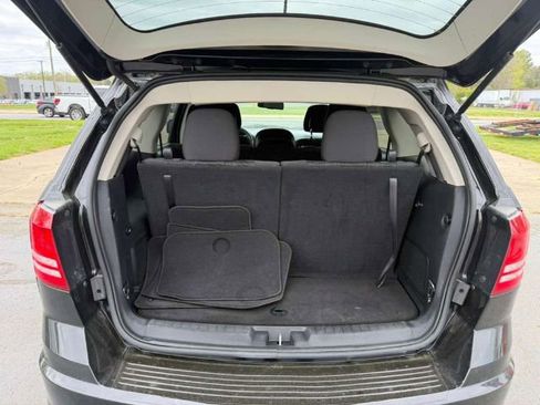 Used 2018 Dodge Journey SE w/ Blacktop Package FWD image 7