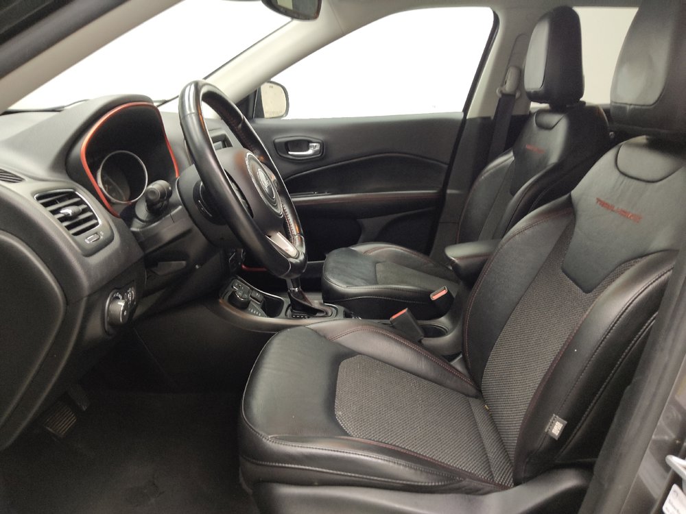Used 2021 Jeep Compass Trailhawk w/ Convenience Group AWD/4WD image 17
