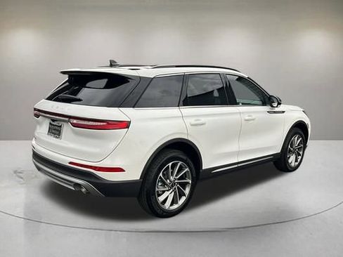 New 2025 Lincoln Corsair FWD w/ Equipment Group 101A image 4