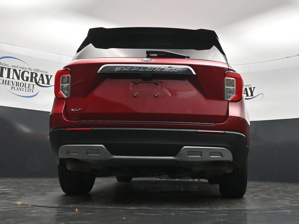 Used 2021 Ford Explorer XLT w/ Equipment Group 202A RWD image 31