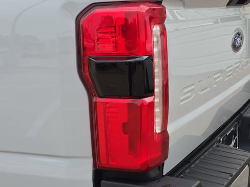 New 2026 Ford F350 XLT w/ 360-Degree Camera Package image 33