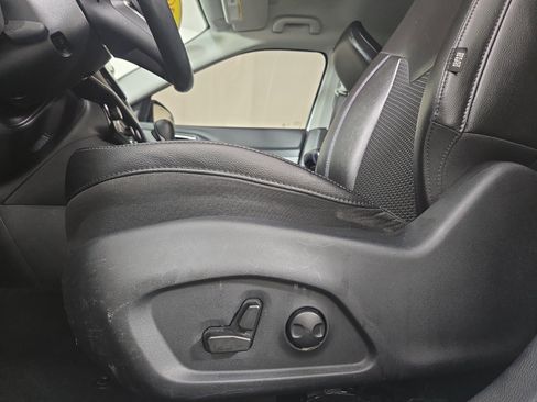 Certified 2022 Jeep Compass Latitude w/ Convenience Group AWD/4WD image 29
