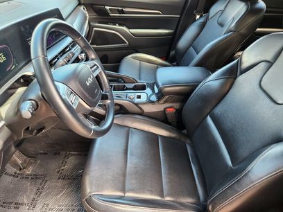 Used 2024 Kia Telluride S w/ S Sunroof Package