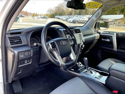 Used 2024 Toyota 4Runner SR5 Premium image 10