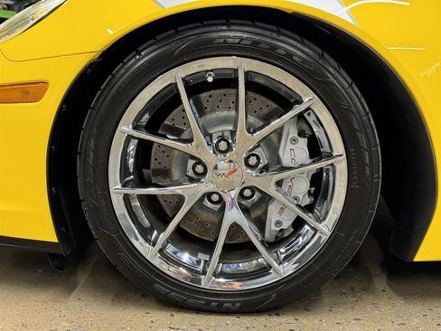 Used 2010 Chevrolet Corvette Grand Sport w/ Preferred Equipment Group RWD image 6
