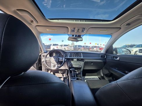 Used 2019 Kia Optima S w/ S Panoramic Sunroof Package FWD image 14